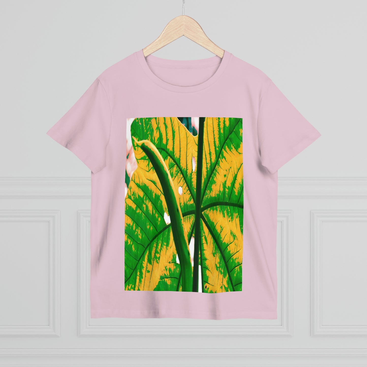 Printed in AUSTRALIA - Women’s Maple Tee - Yagrumo Tree leaf - El Yunque rainforest - Alien Vision 👽