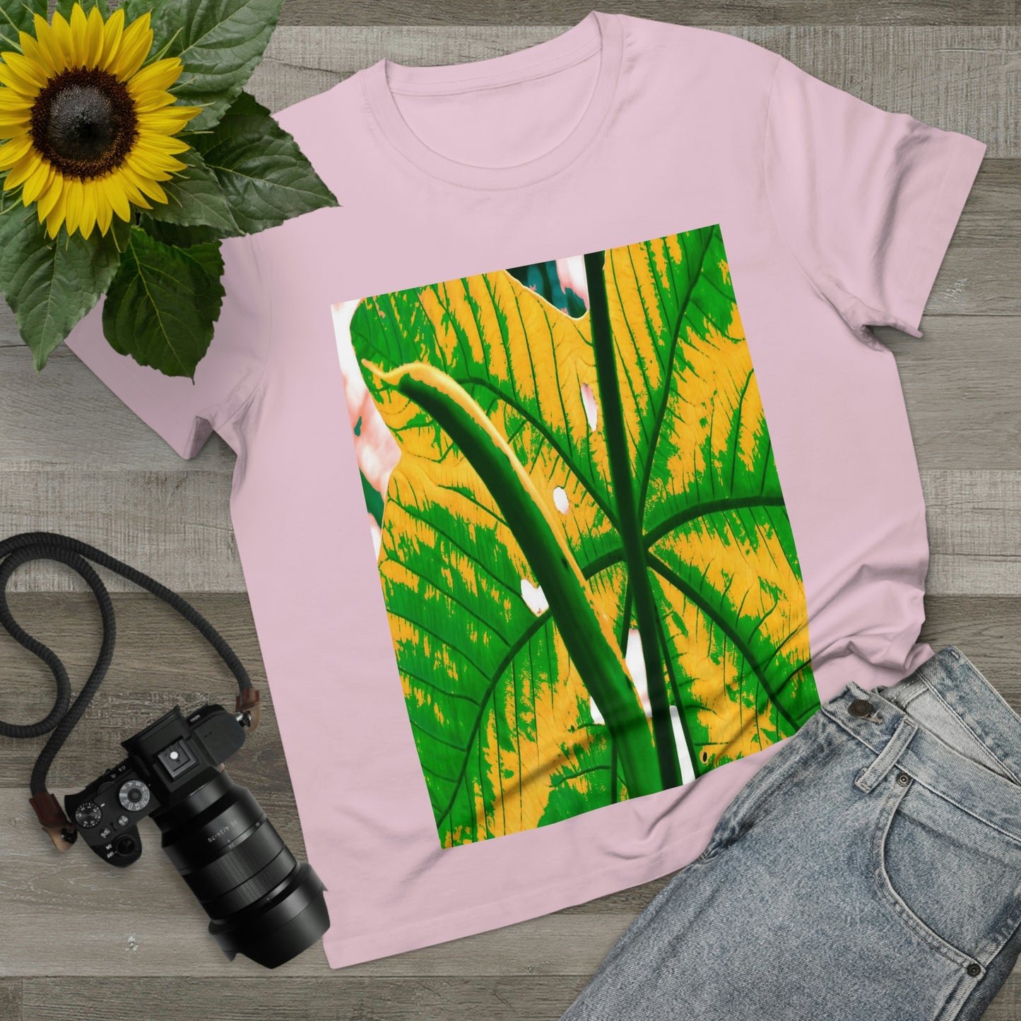 Printed in AUSTRALIA - Women’s Maple Tee - Yagrumo Tree leaf - El Yunque rainforest - Alien Vision 👽