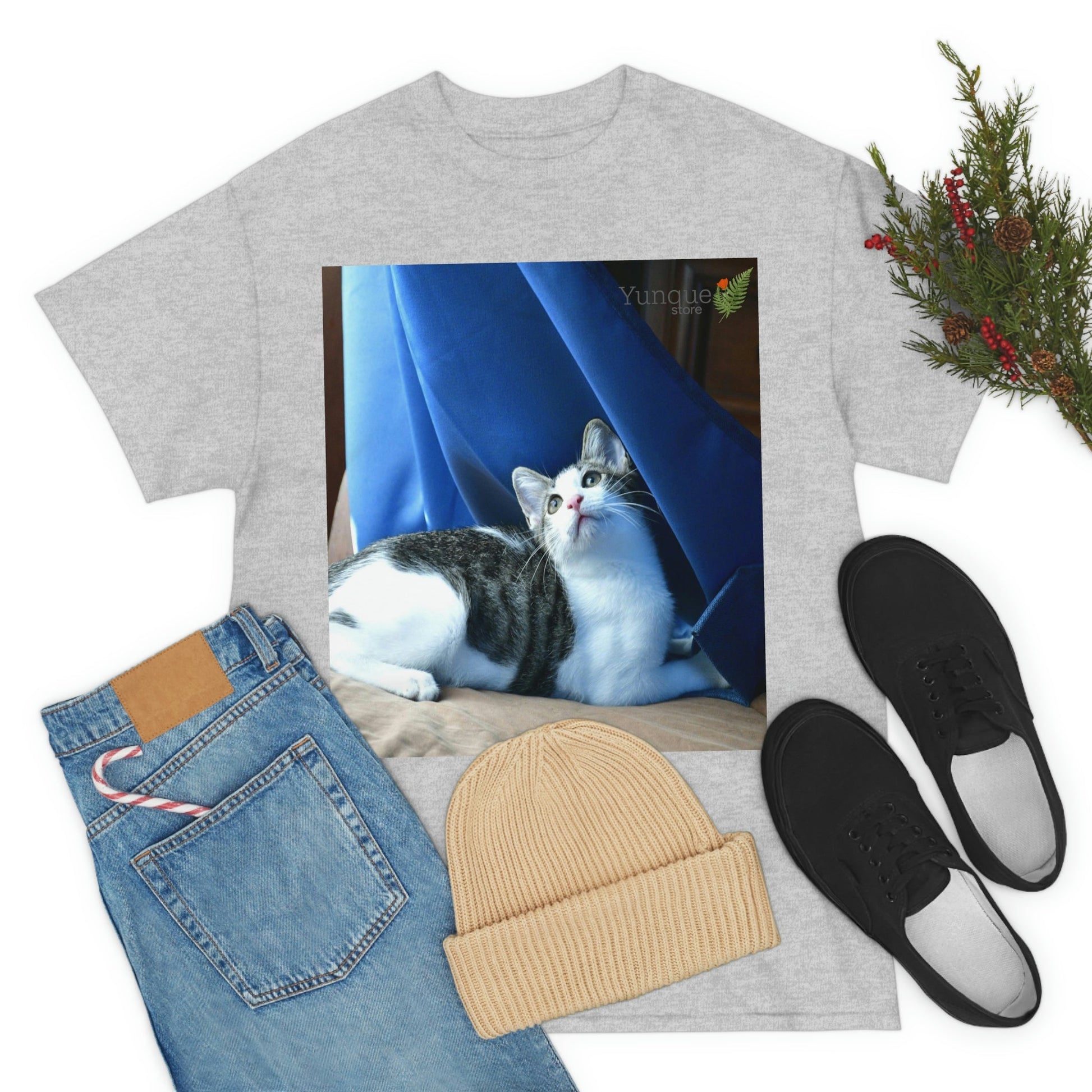 AU Print - Giladan 5000 - Unisex Heavy Cotton Tee - Home Baby Cat Dante Dazzled by the curtains and wind - Puerto Rico - Green Forest Home