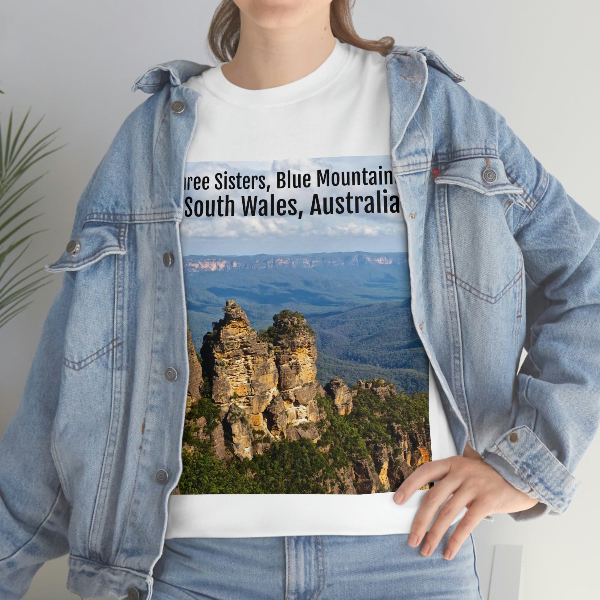 AU-PRINT UNISEX GILDAN 5000 - Heavy Cotton Tee - The Three Sisters, Blue Mountains, New South Wales, Australia - Printed in AU by The Print Bar - Green Forest Home