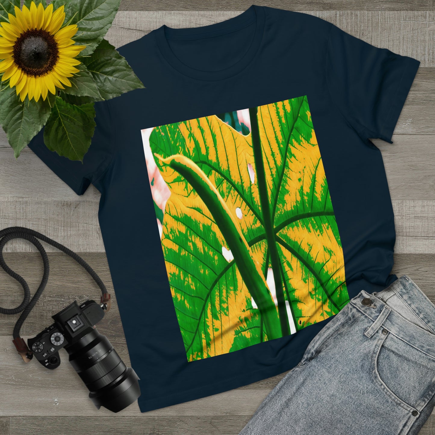 Printed in AUSTRALIA - Women’s Maple Tee - Yagrumo Tree leaf - El Yunque rainforest - Alien Vision 👽