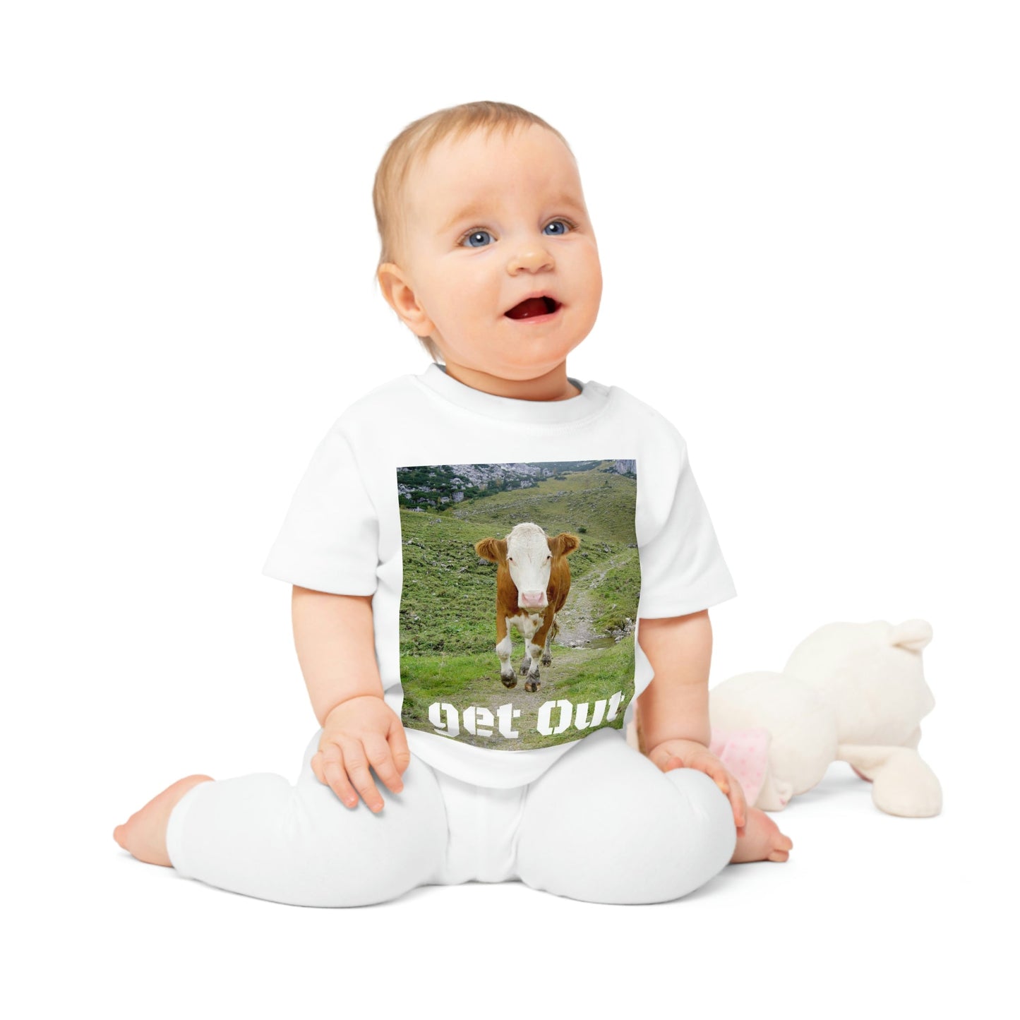 Baby Organic T-Shirt - The Cow is coming - Get Out - back and hugging Kangaroos in Australia - Printed in EU - Green Forest Home