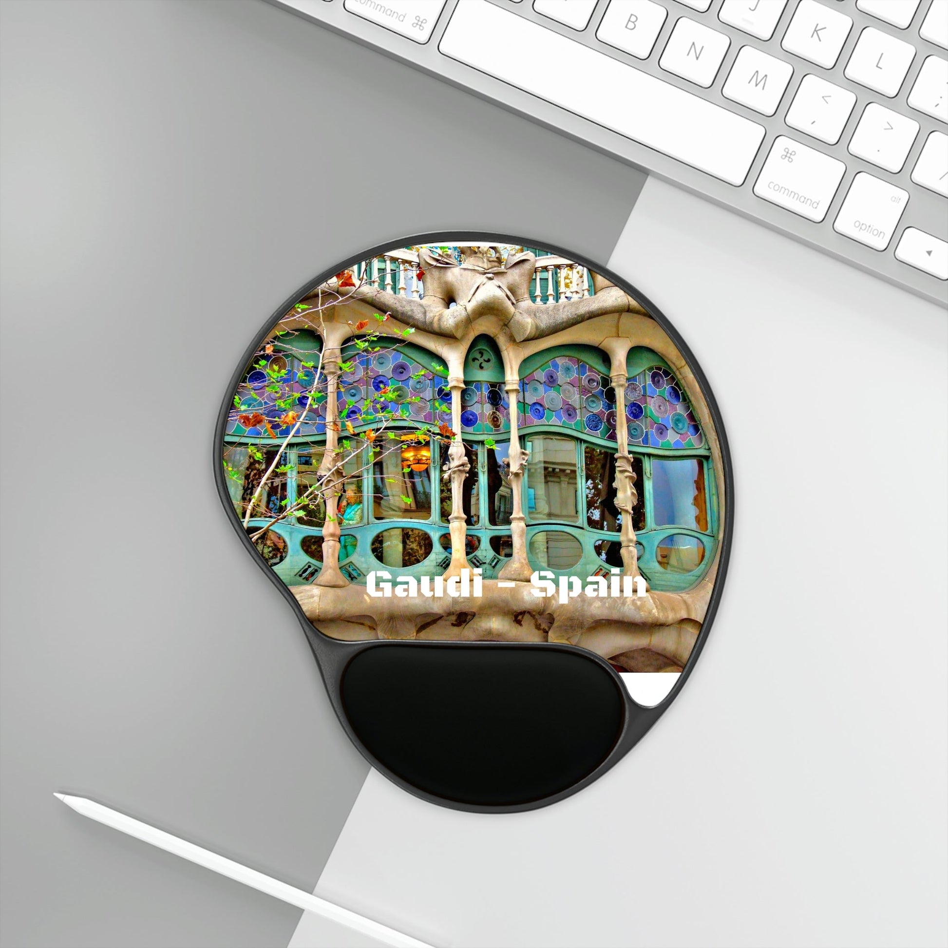 Ergonomic Mouse Pad With Wrist Rest - US Print - Gaudi's original works - Window of House - SPAIN - EUROPE - Green Forest Home