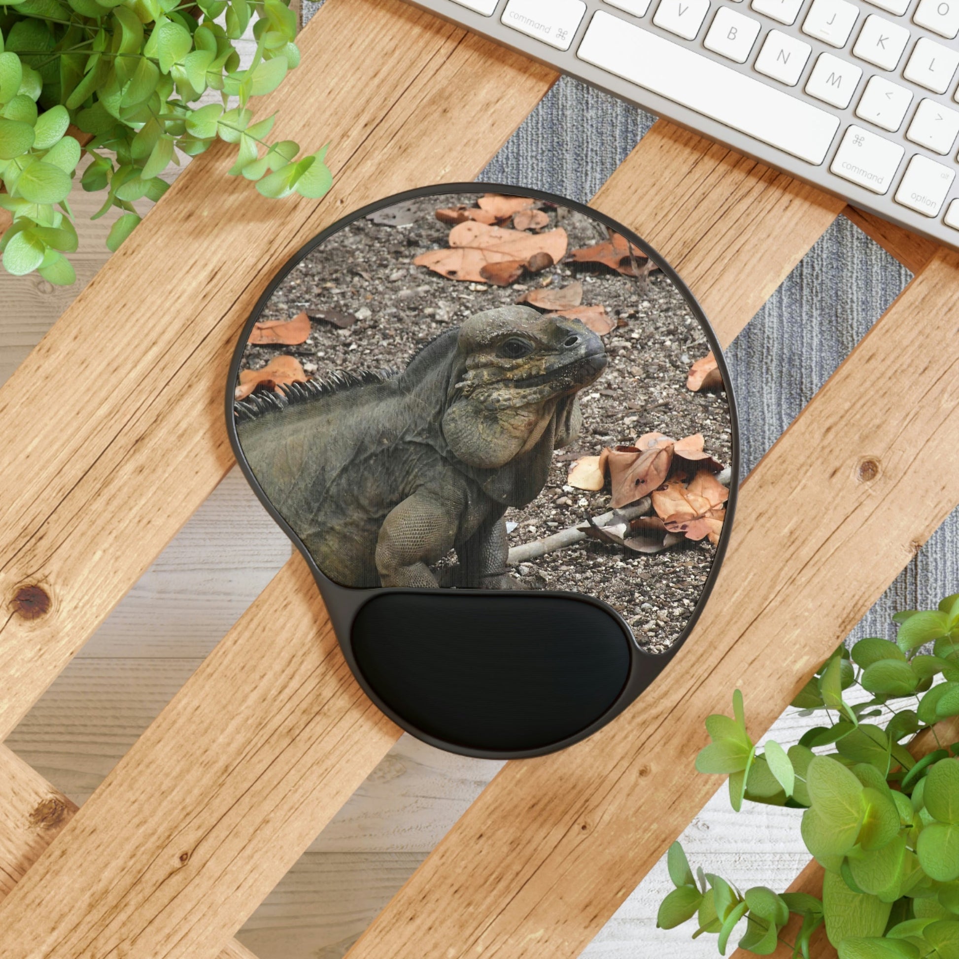 Ergonomic Mouse Pad With Wrist Rest - US Print - Native Iguana in Playa Pajaros in MONA Island - Puerto Rico - BEACH - ISLANDS - Green Forest Home