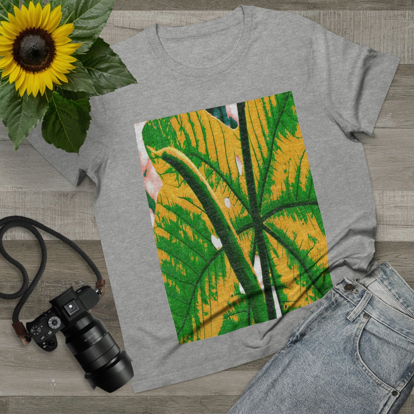 Printed in AUSTRALIA - Women’s Maple Tee - Yagrumo Tree leaf - El Yunque rainforest - Alien Vision 👽