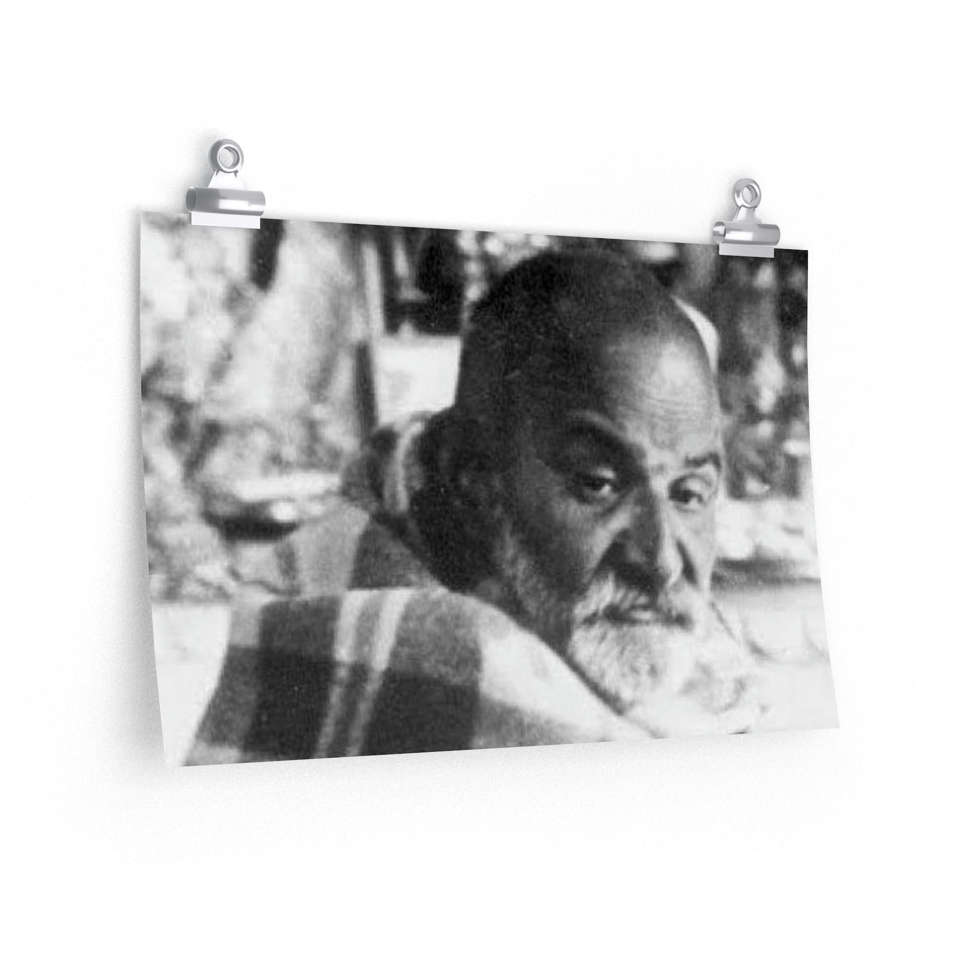 Premium Matte horizontal posters - Neem Karoli Baba Hindu Saint - "I don't want anything. I exist only to serve others." - Green Forest Home