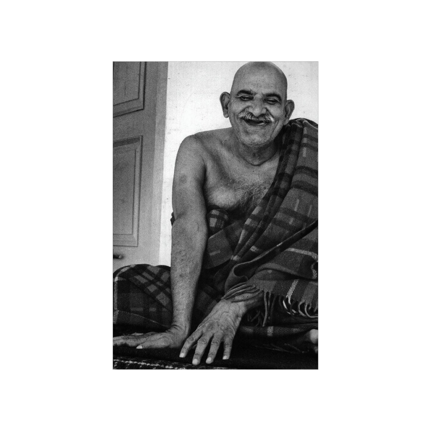 Premium Matte vertical posters - Neem Karoli Baba Hindu Saint - "Love all men as God, even if they hurt you or shame you." - Green Forest Home