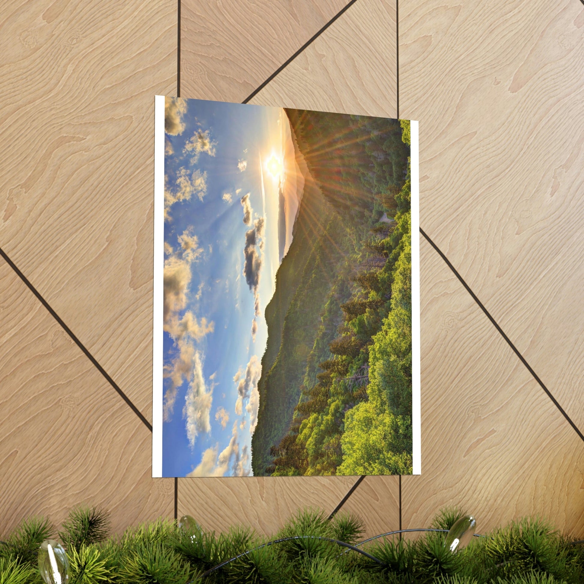 Premium Matte vertical posters - Newfound Gap Heavely day - in Smoky Mountain National Park in Summer in Mountain National Park (SMNP) USA - Green Forest Home