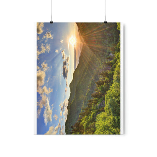 Premium Matte vertical posters - Newfound Gap Heavely day - in Smoky Mountain National Park in Summer in Mountain National Park (SMNP) USA - Green Forest Home