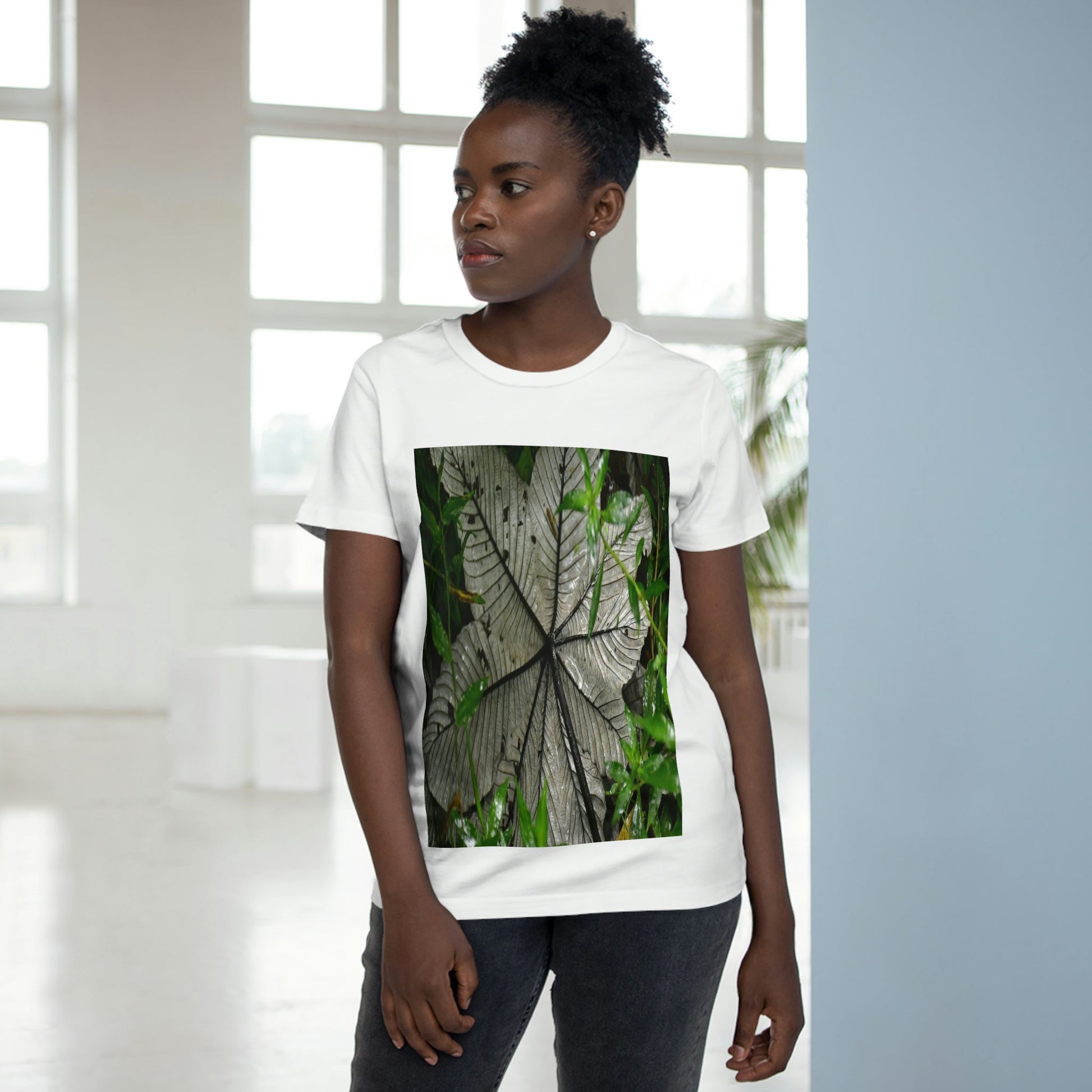 Printed in AUSTRALIA - Women’s Maple Tee - Yagrumo Tree leaf - El Yunque rainforest - HumanVision 👩‍🦰 - Green Forest Home