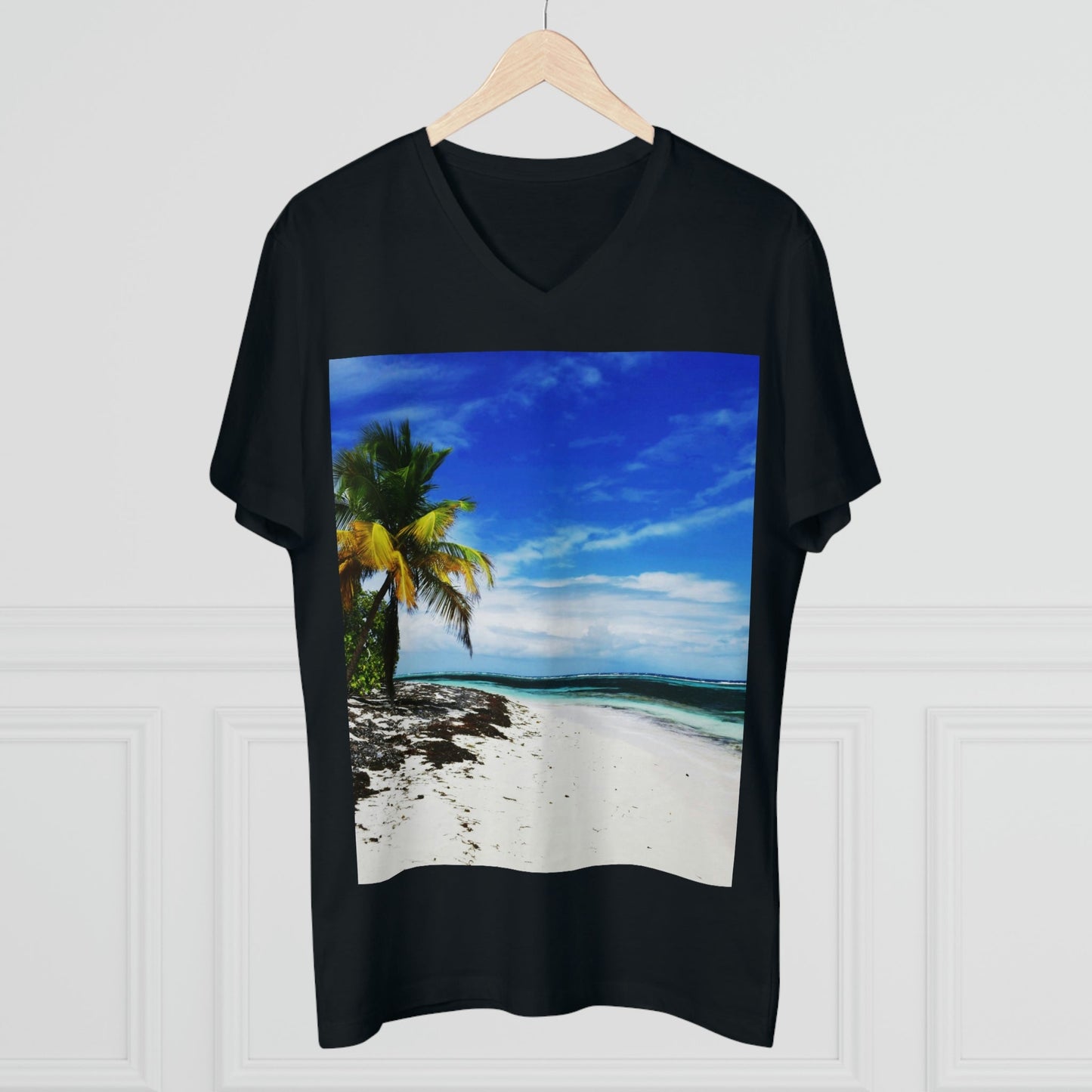 PRINTED in GERMANY for EU - Men’s Presenter V-neck - The remote ISOLATED paradise of Mona Island near Puerto Rico - Green Forest Home