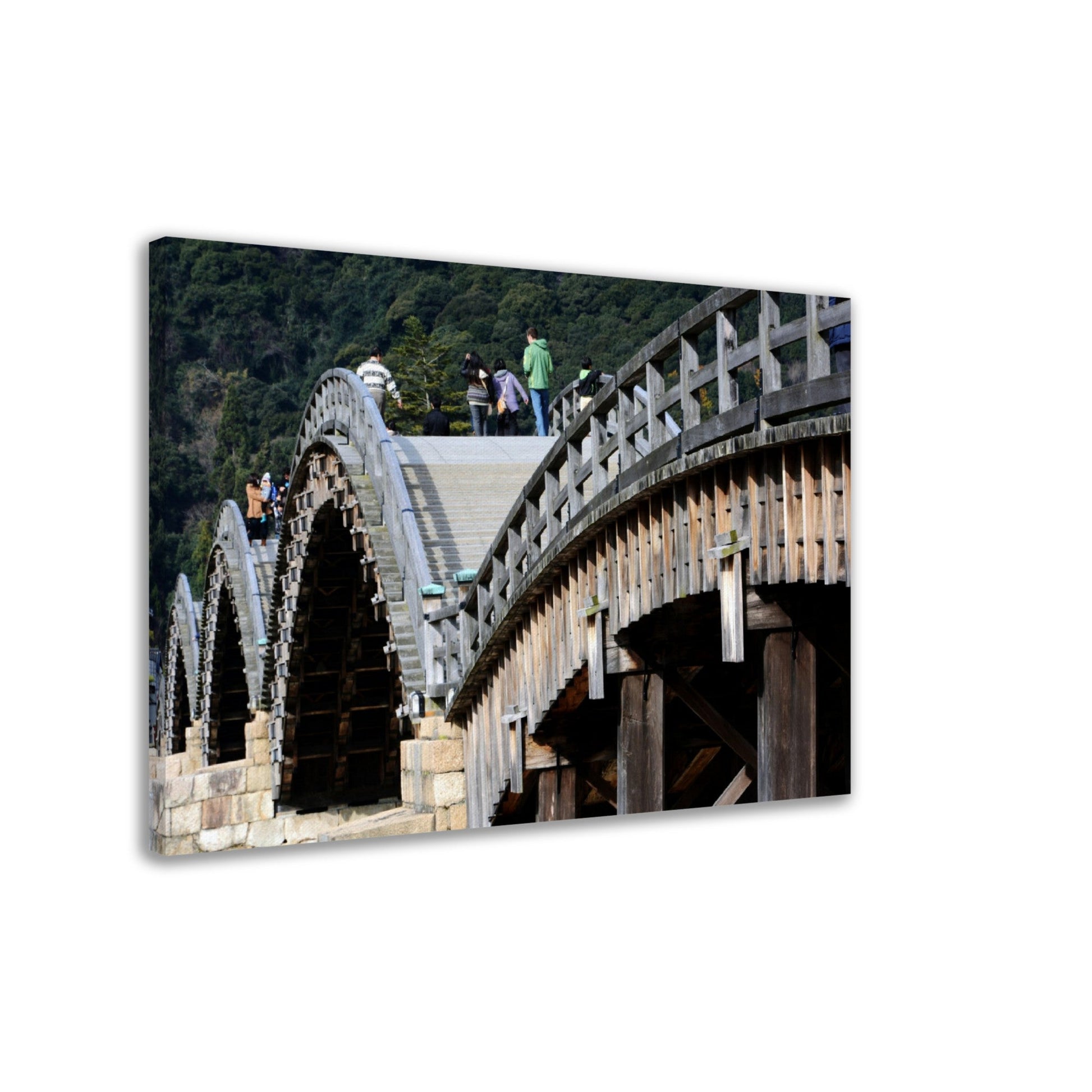 Thin Canvas - Kintaikyo In Iwakuni-city,Yamaguchi prefecture,is a series of five-arched wooden bridges - JAPAN - Green Forest Home