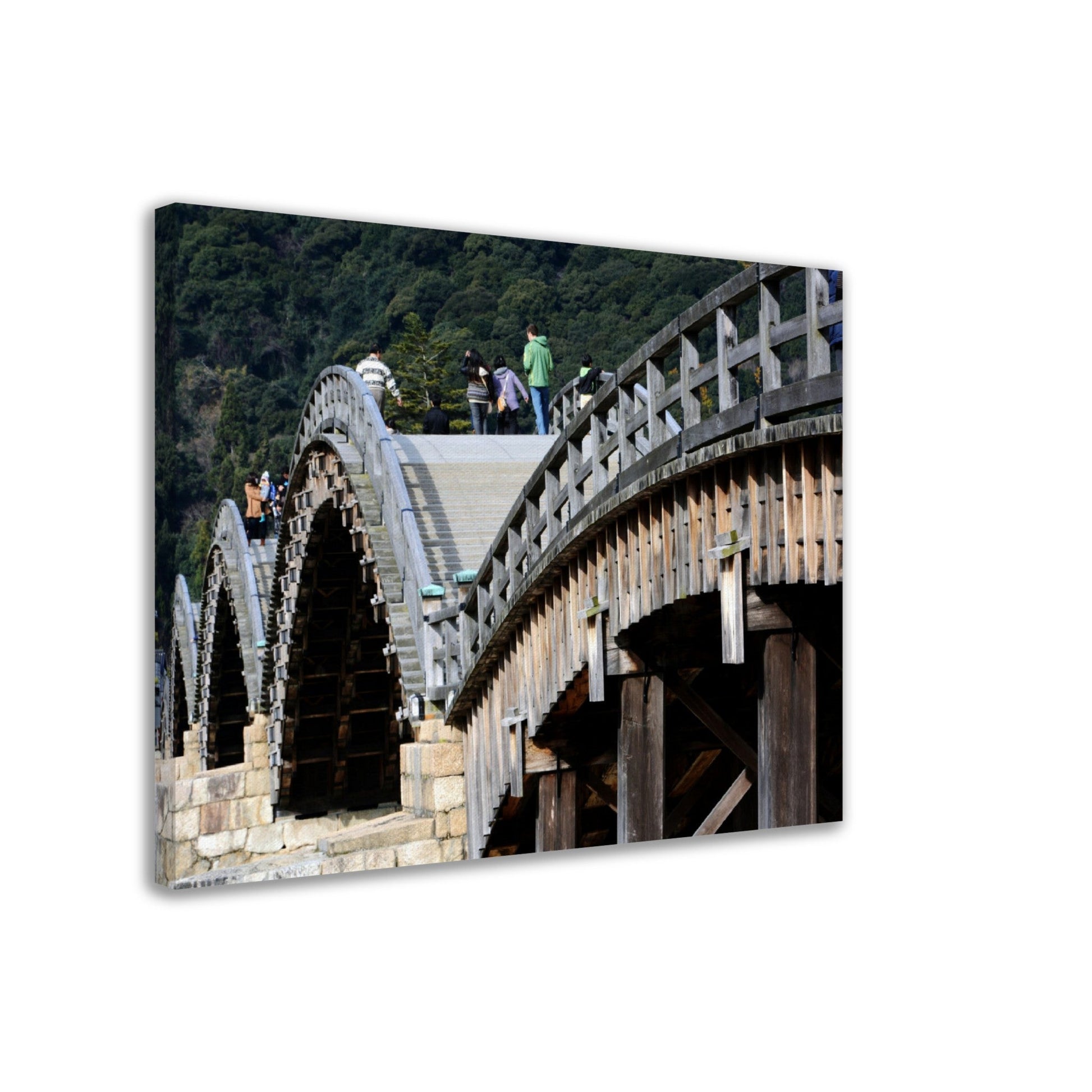 Thin Canvas - Kintaikyo In Iwakuni-city,Yamaguchi prefecture,is a series of five-arched wooden bridges - JAPAN - Green Forest Home